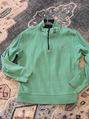 Vineyard Vines kidsSeafoam Green Quarter-Zip Pullover size 8/10